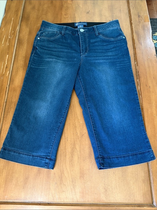 Democracy Denim - Democracy AbSolution Capri Jeans Size 10